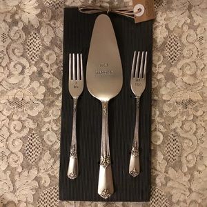 NWT mudpie “Just Married” Serving Set